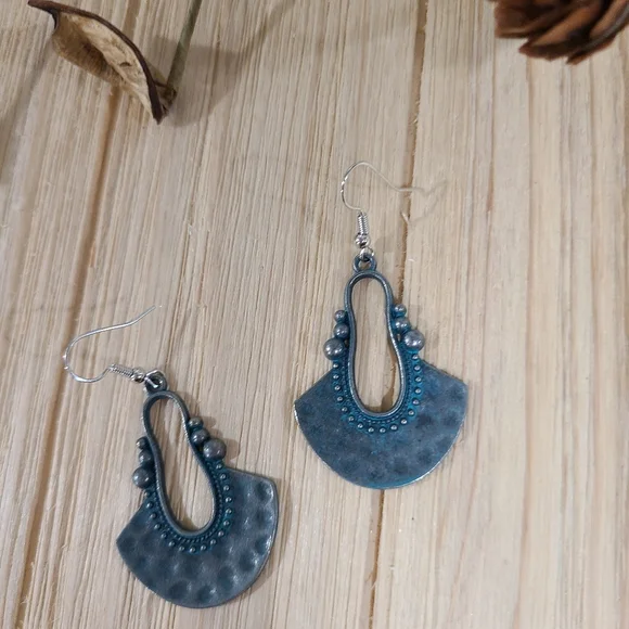 🥳🥳NEW🥳🥳GORGEOUS!! Vintage Boho Dangle Earrings 🥳🥳 - Picture 7 of 14
